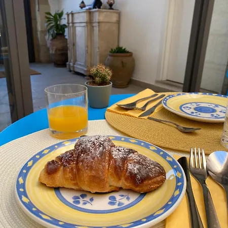 Corte Sicula Bed & Breakfast *